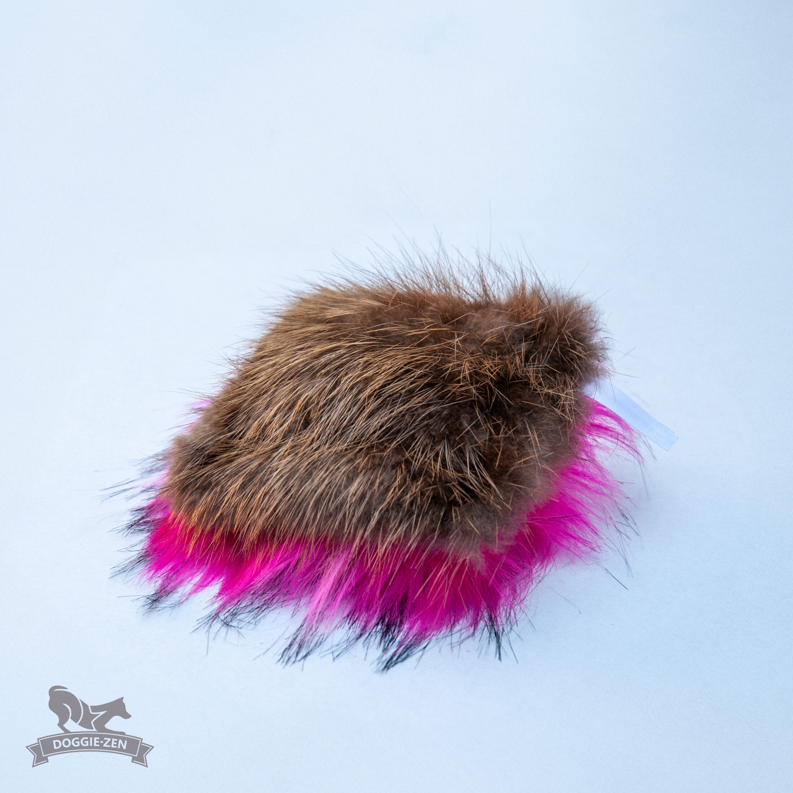 Doggie-Zen Pelspude - Bæverskind med pibelyd – Fyld til Hol-EE bolde (Beaver hide with squeek sound – Insert for Hol-ee toys) - Billede 4