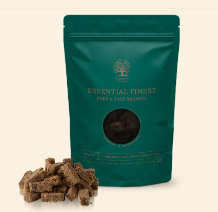 Essential - FINEST GRIS & KRYDDERURTER (PORK & SAGE SQUARES)